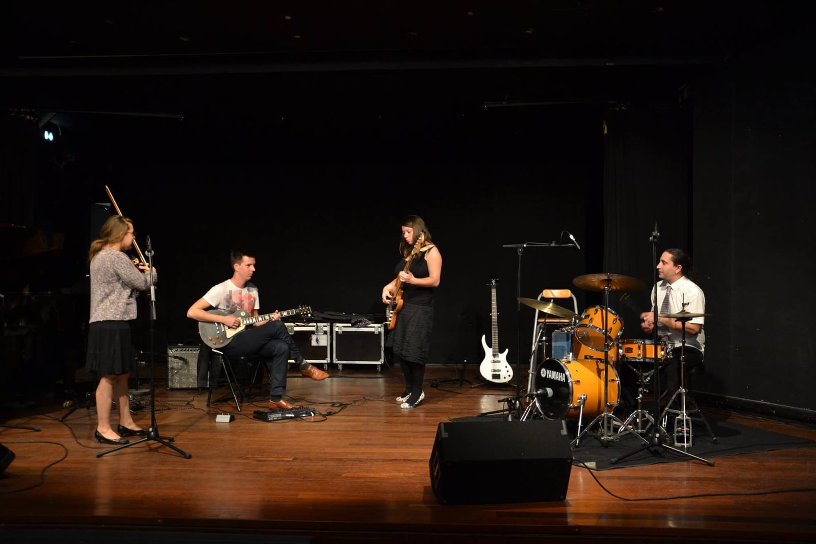 Comment j'ai appris la guitare électrique en 6 mois Image de l'article